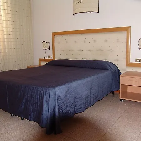 Astor 2 3* Taranto